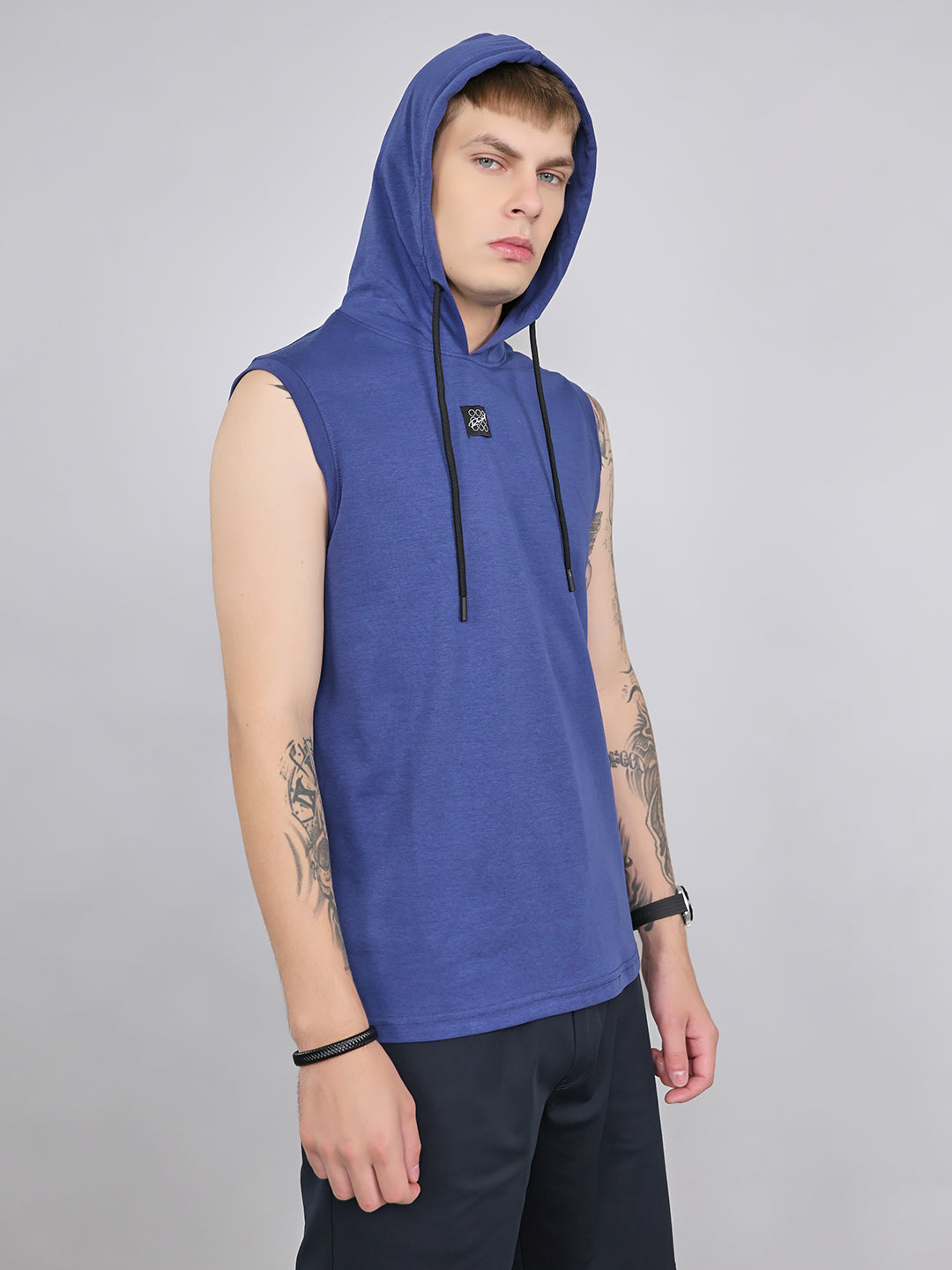 Rock.it Men Blue Solid Hooded Sleeveless T-Shirt