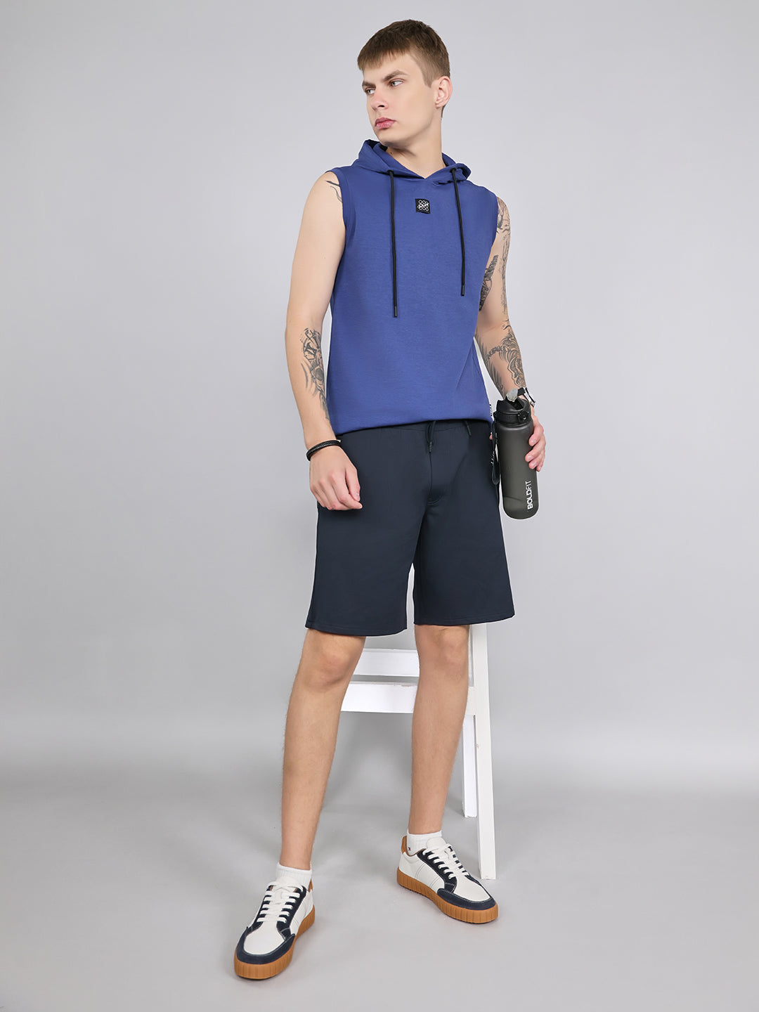 Rock.it Men Blue Solid Hooded Sleeveless T-Shirt