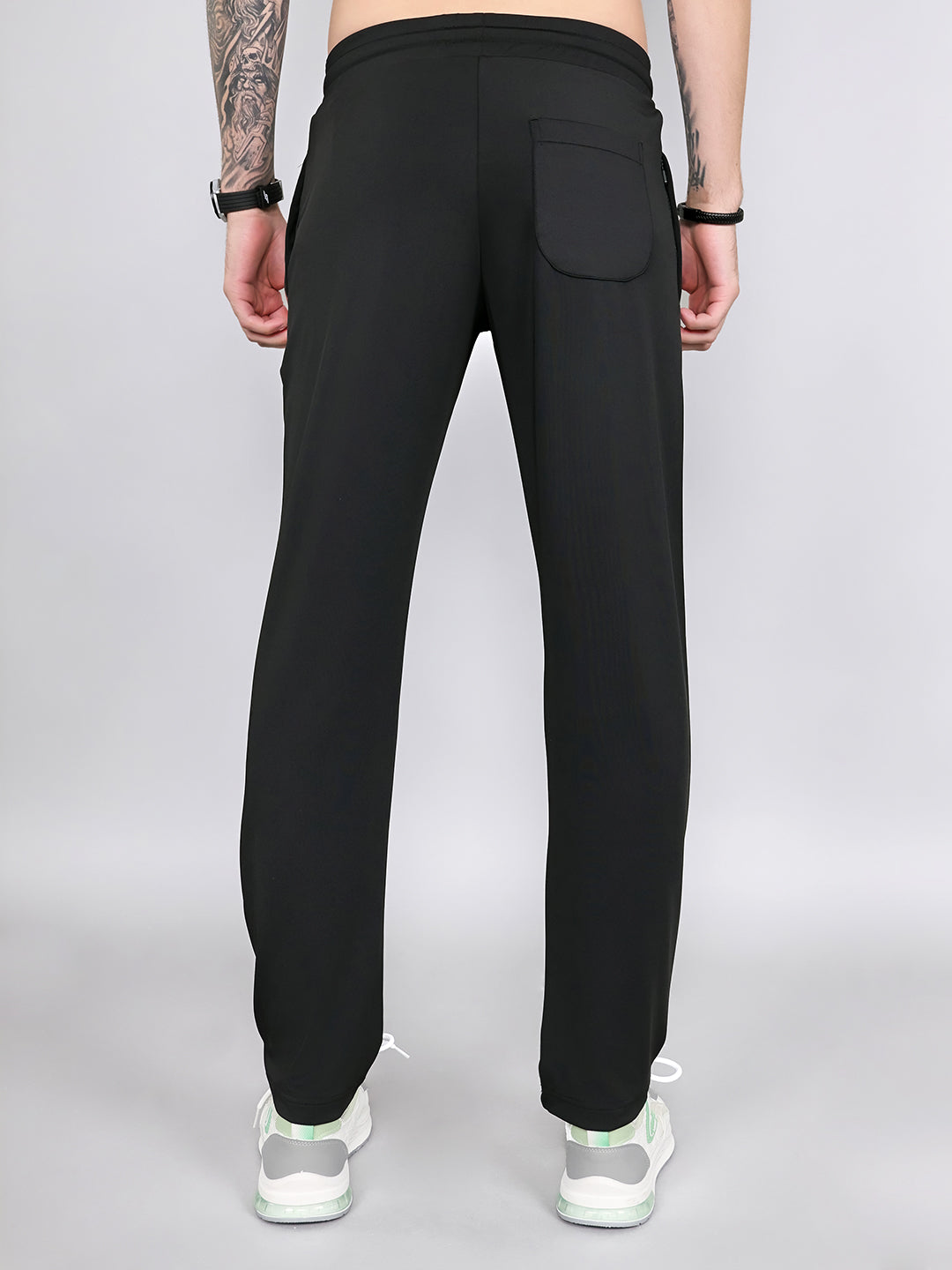 Rock.it Men Black Solid Smart Fit Lower