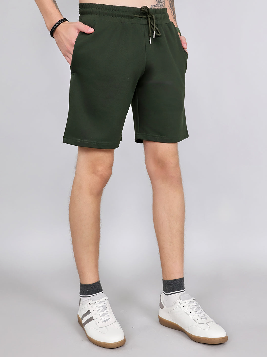 Rock.it Men Olive Solid Regular Fit Shorts