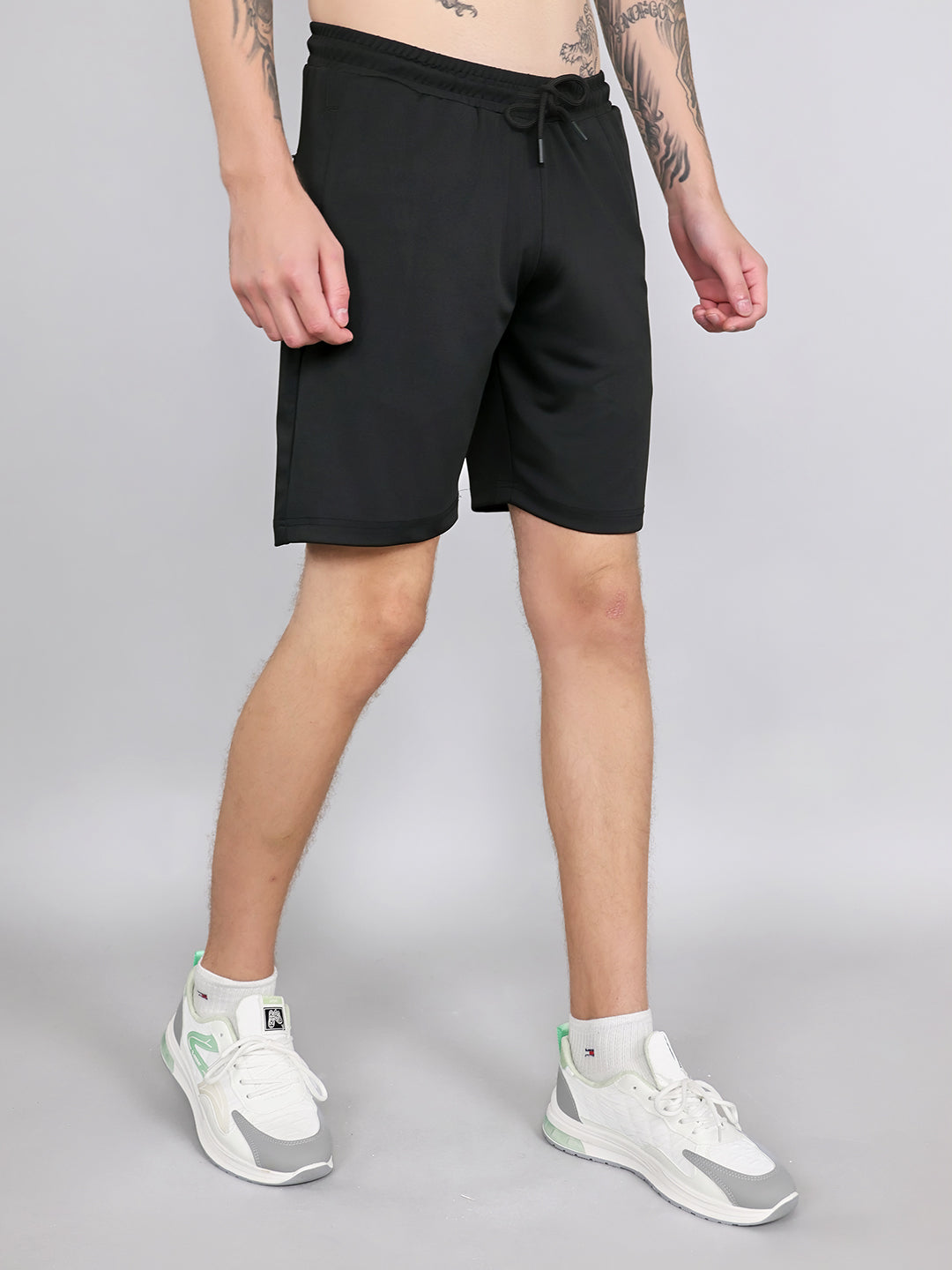 Rock.it Men Black Solid Regular Fit Shorts