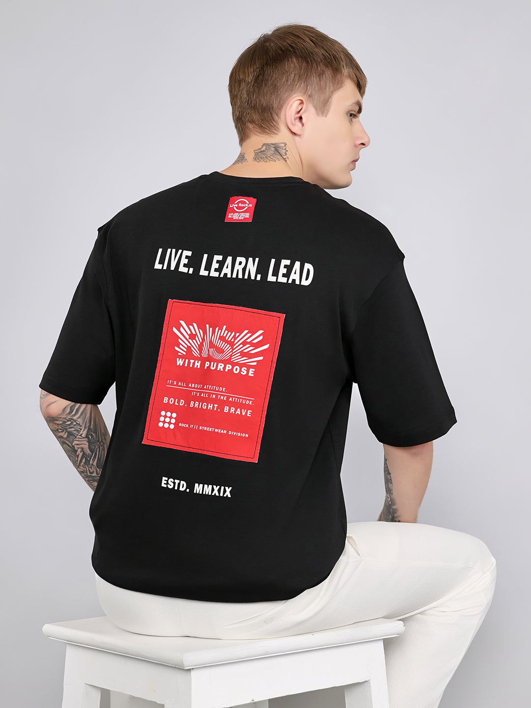 Rock.it Men Black Printed Round Neck Drop Shoulder Half Sleeve T-Shirt