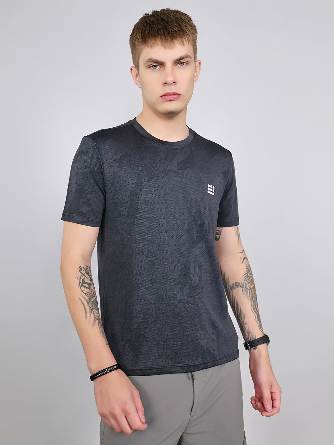 Rock.it Men Charcoal Solid Round Neck Half Sleeve T-Shirt