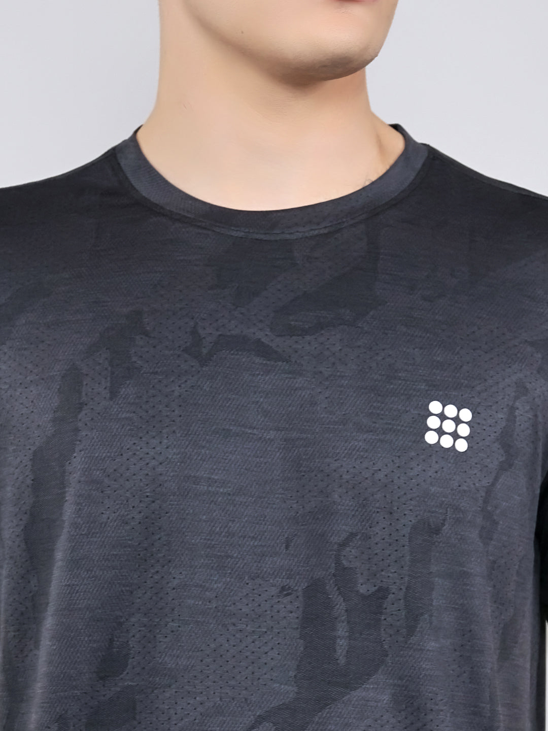 Rock.it Men Charcoal Solid Round Neck Half Sleeve T-Shirt