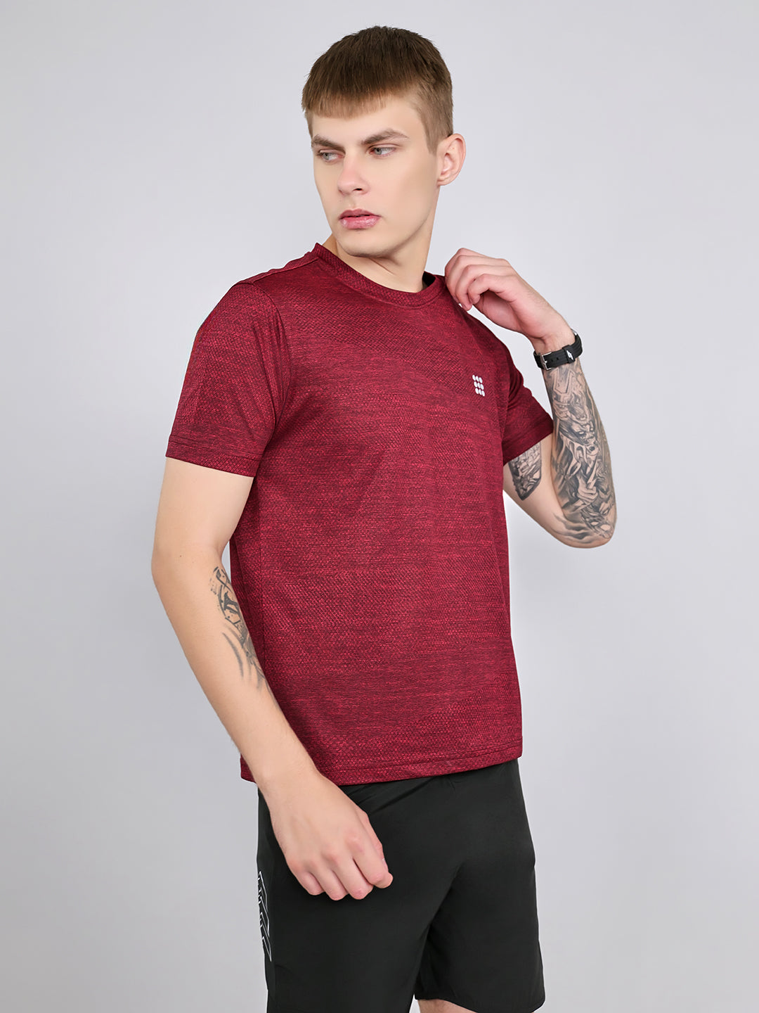 Rock.it Men Maroon Jacquard Round Neck Half Sleeve T-Shirt