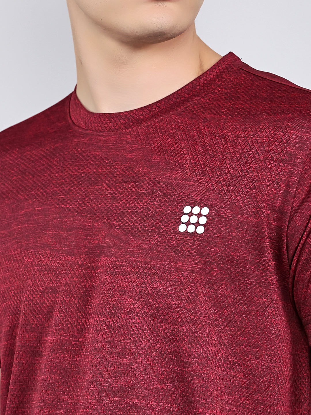 Rock.it Men Maroon Jacquard Round Neck Half Sleeve T-Shirt