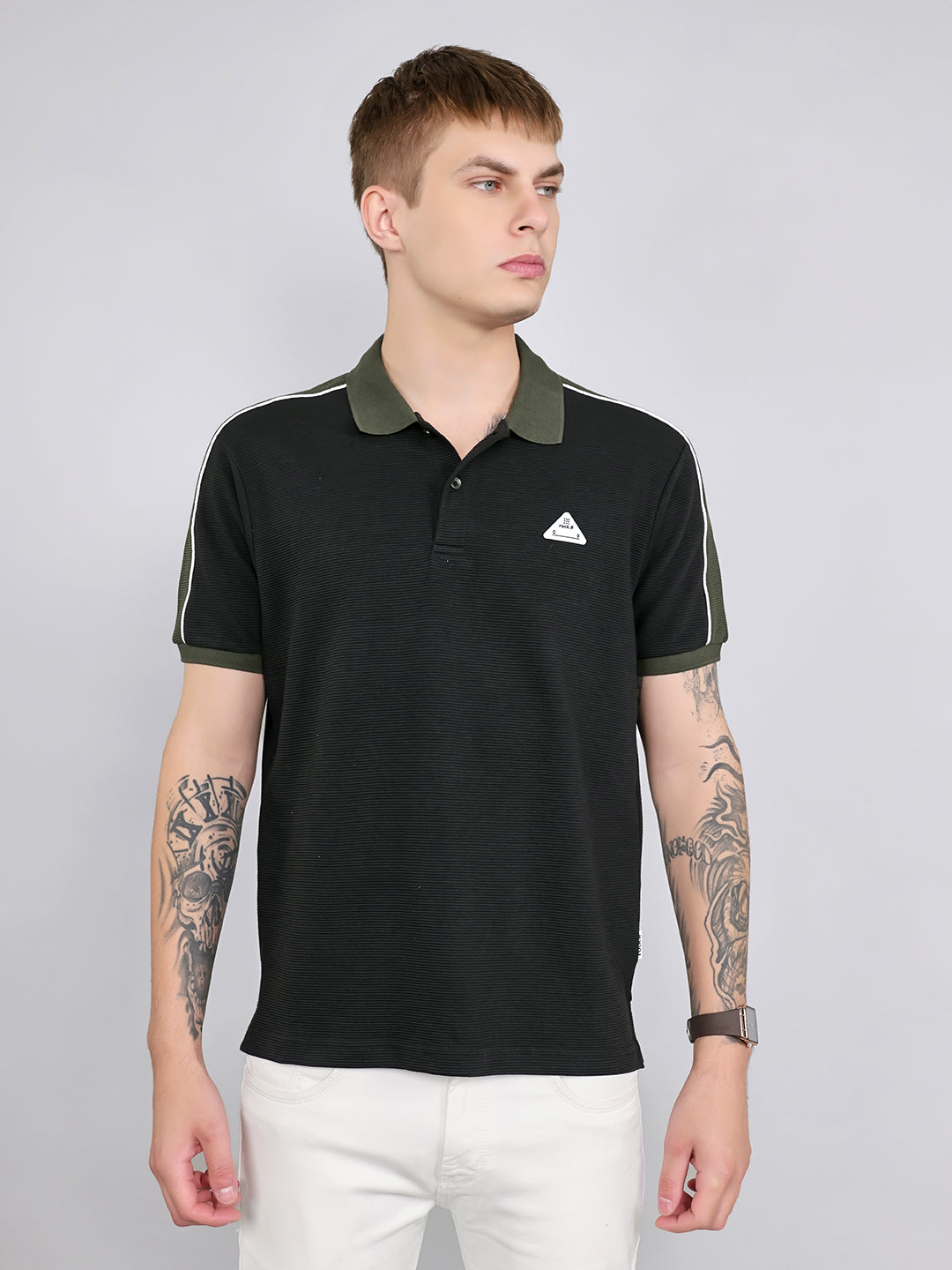 Rock.it Men Black Self Design Collar Half Sleeve T-Shirt