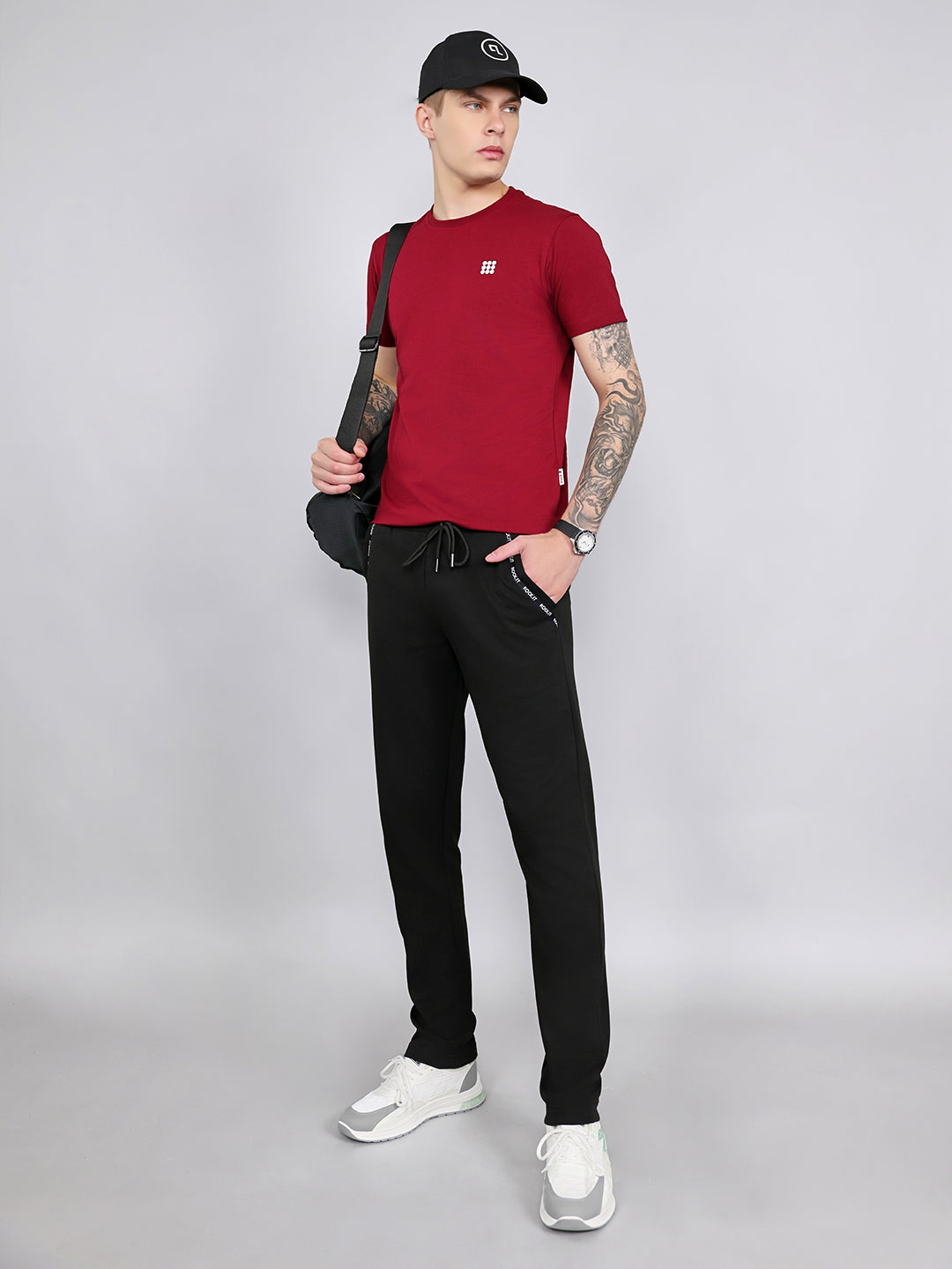 Rock.it Men Black Solid Smart Fit Lower