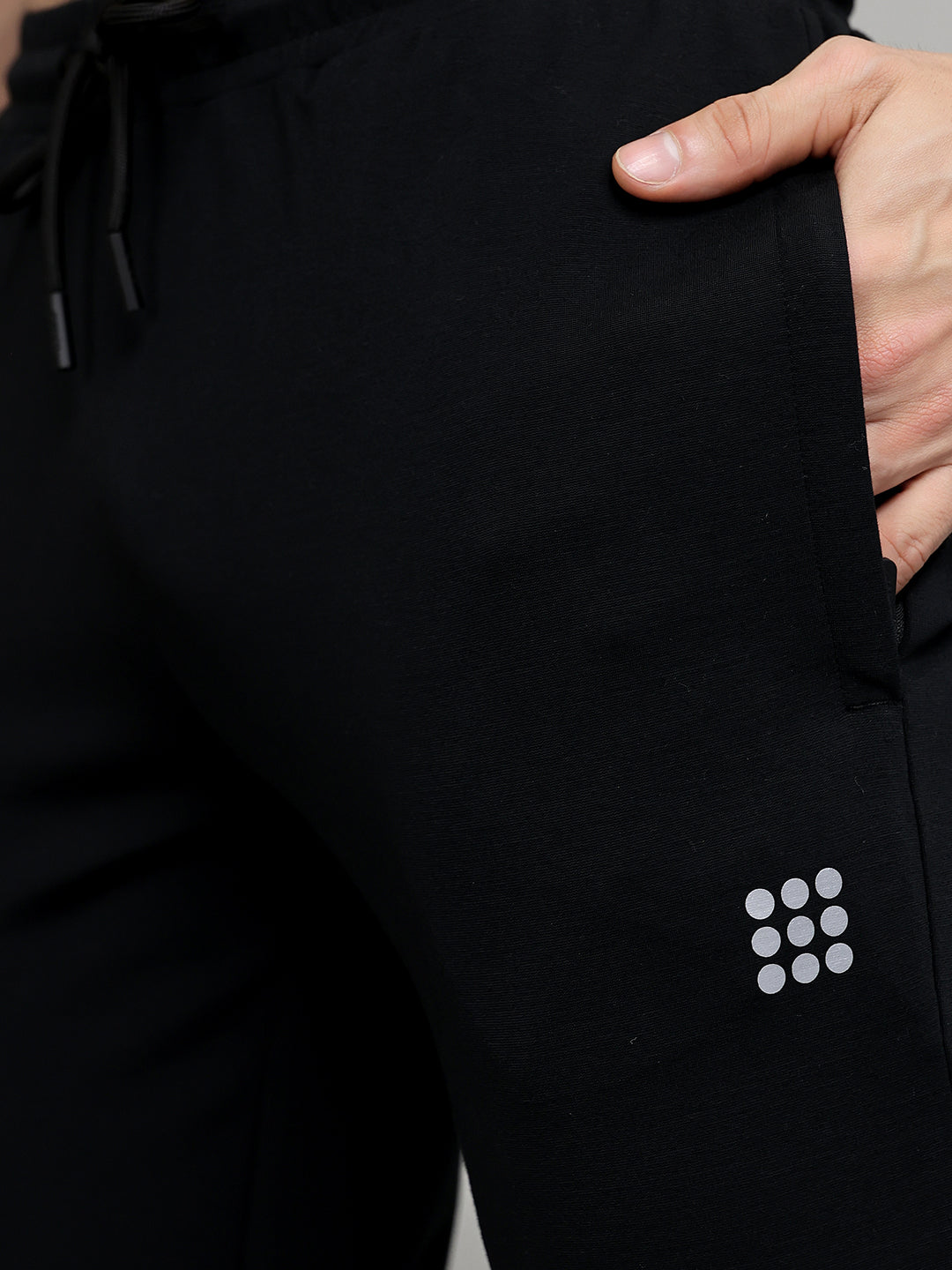 Rock.it Men Black Solid Slim Fit Lower