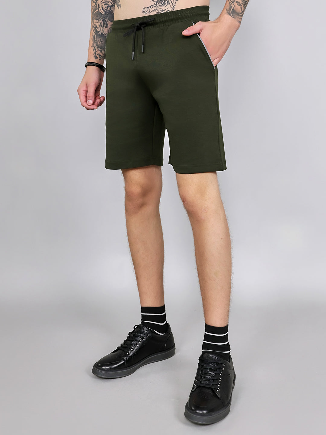 Rock.it Men Olive Solid Regular Fit Shorts