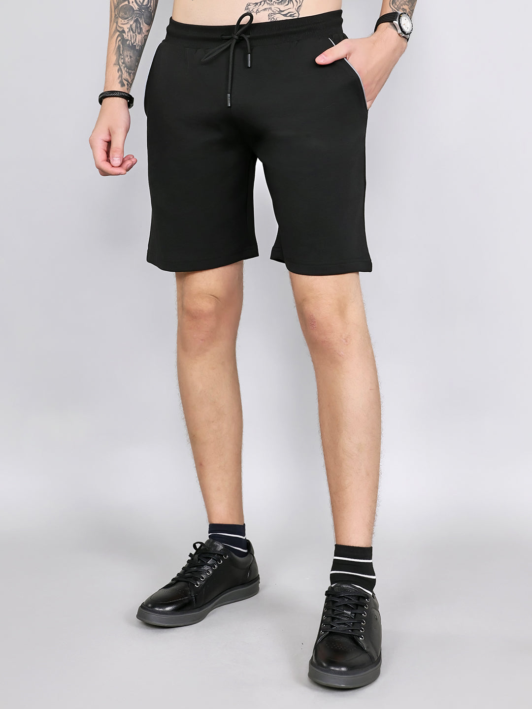 Rock.it Men Black Solid Regular Fit Shorts