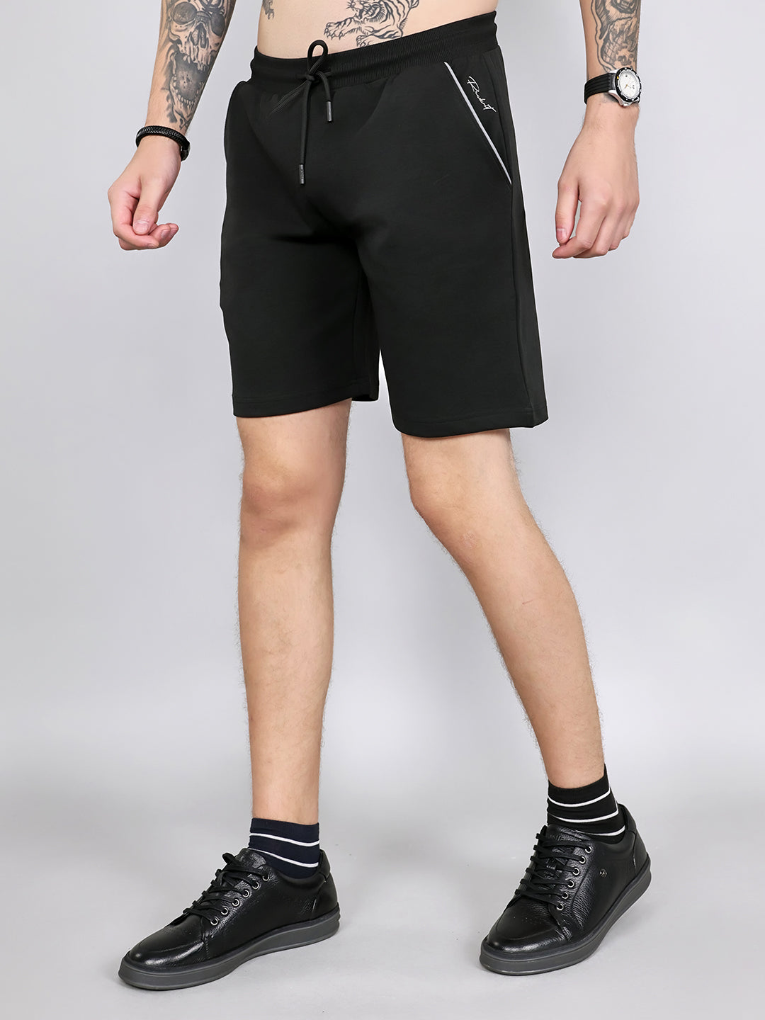 Rock.it Men Black Solid Regular Fit Shorts