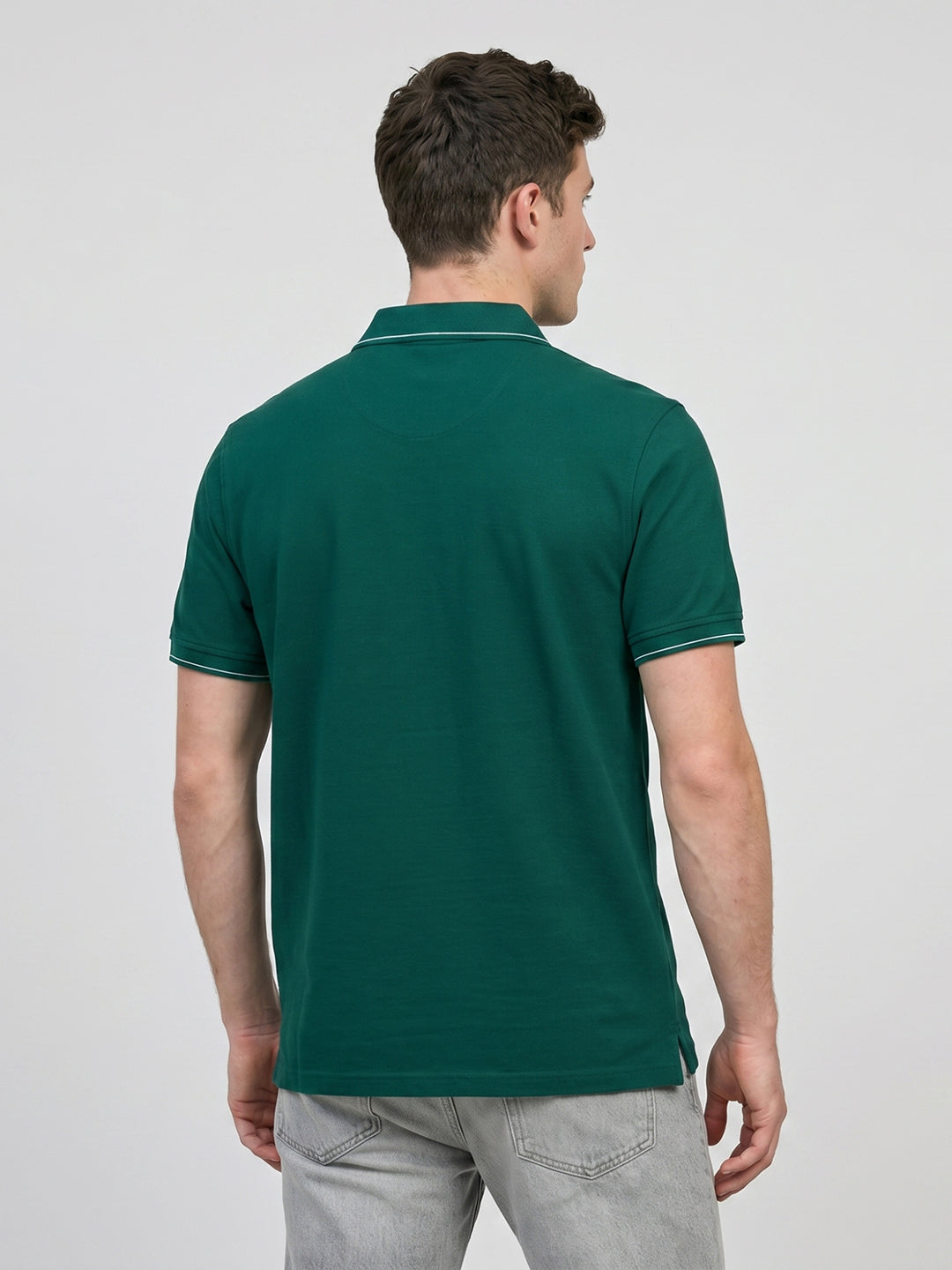 Men Green Solid Polo Collar Half Sleeve T-Shirt