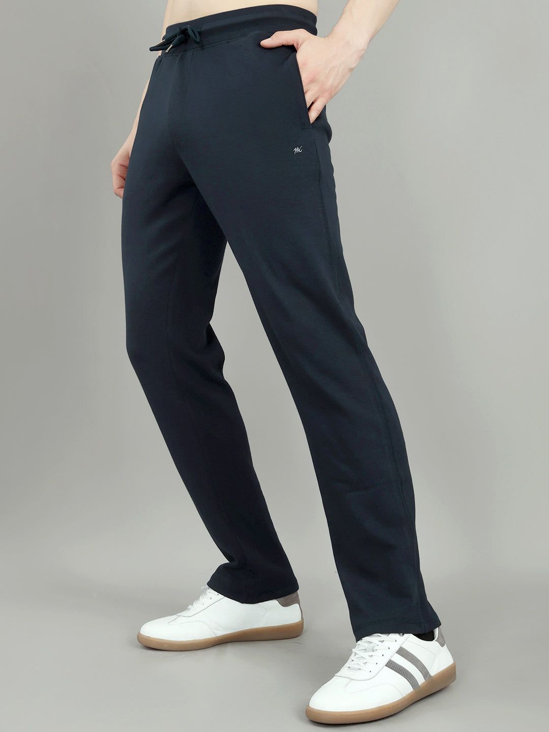 Men Navy Blue Solid Regular Fit Lower