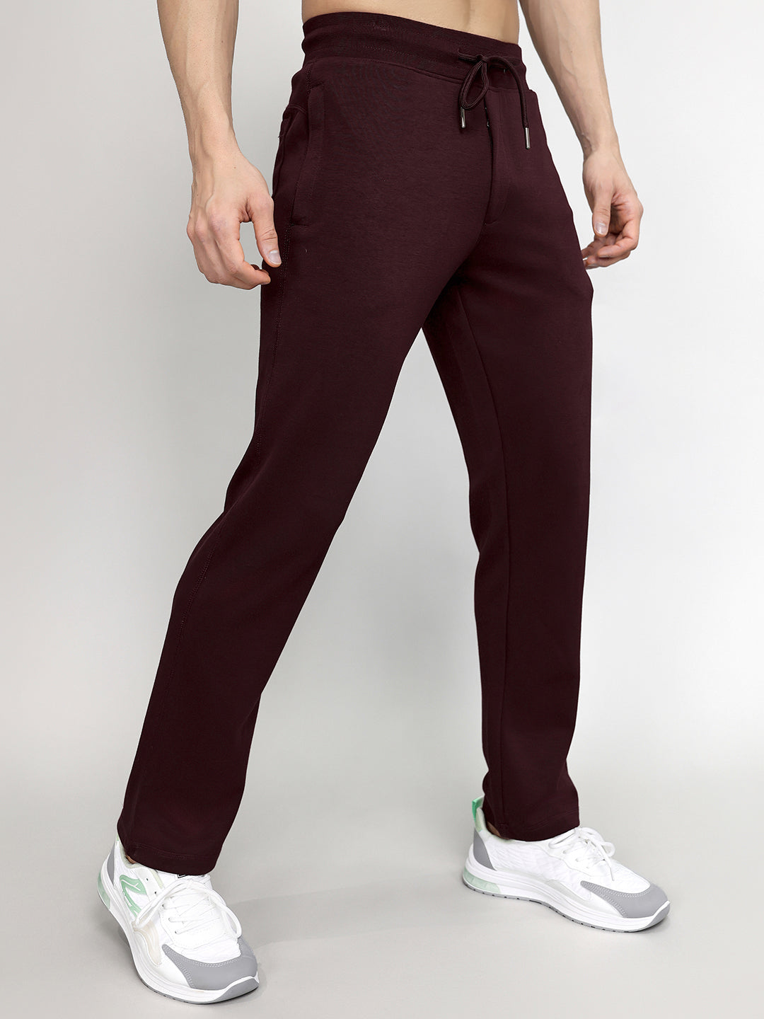 Men Maroon Solid Regular Fit Lower