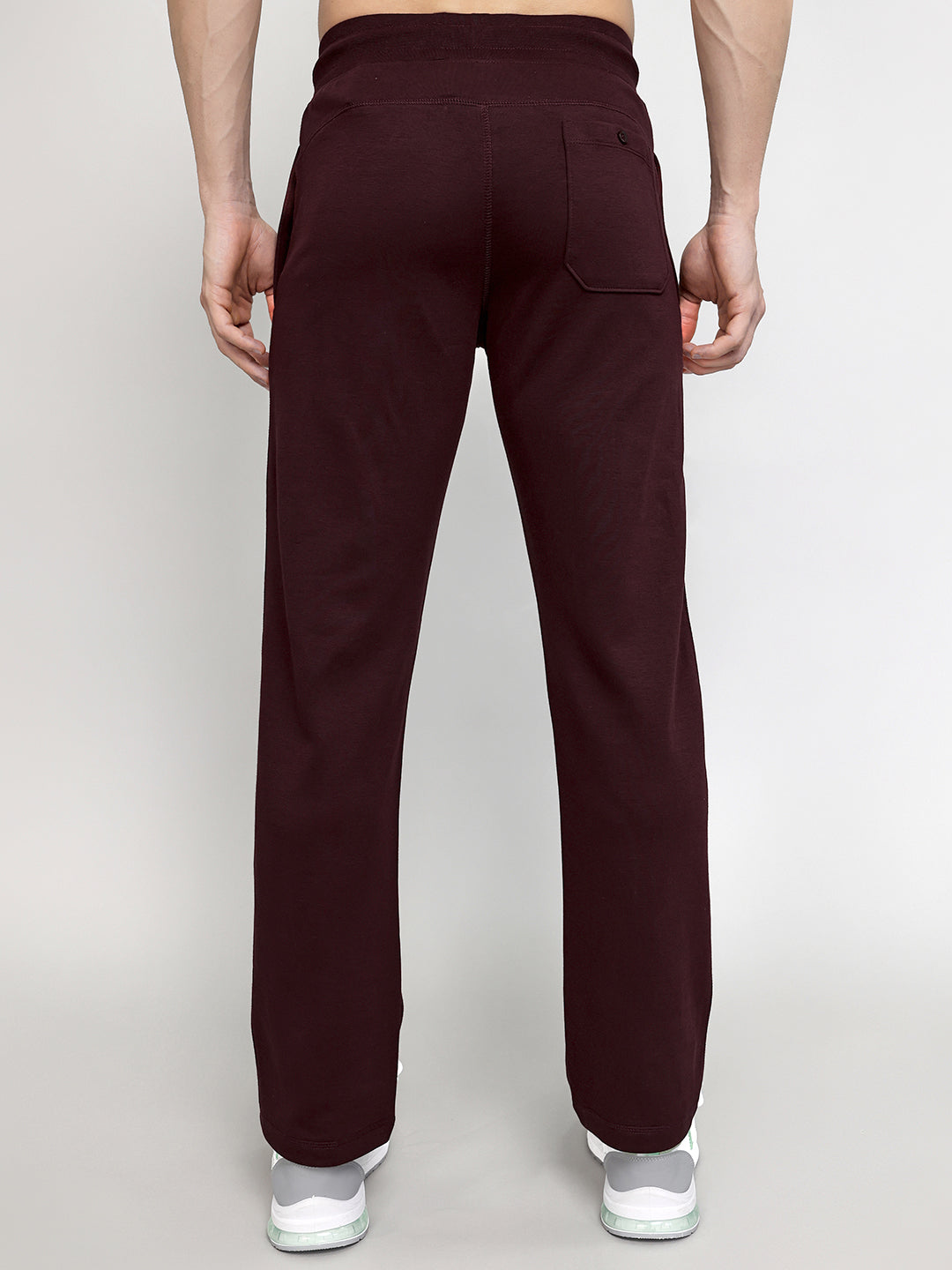 Men Maroon Solid Regular Fit Lower