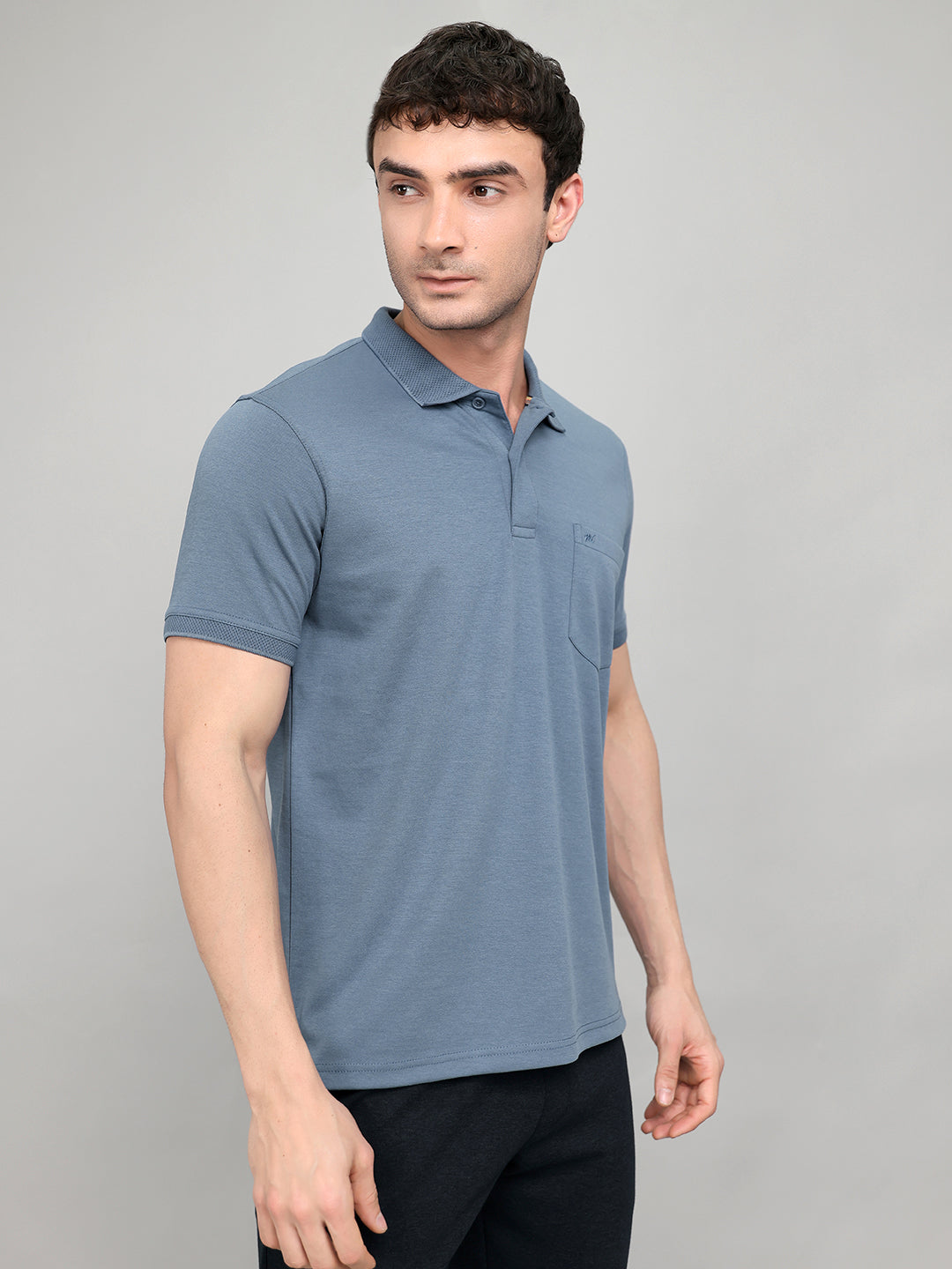Men Blue Solid Collar Half Sleeve T-Shirt