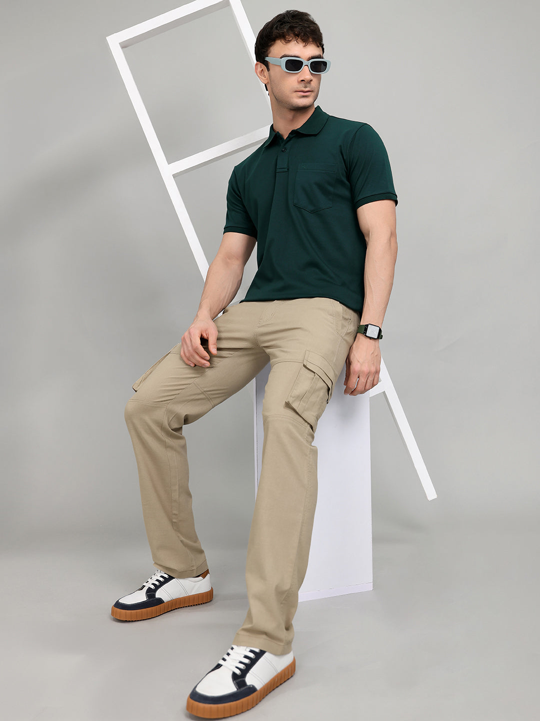 Men Green Solid Collar Half Sleeve T-Shirt
