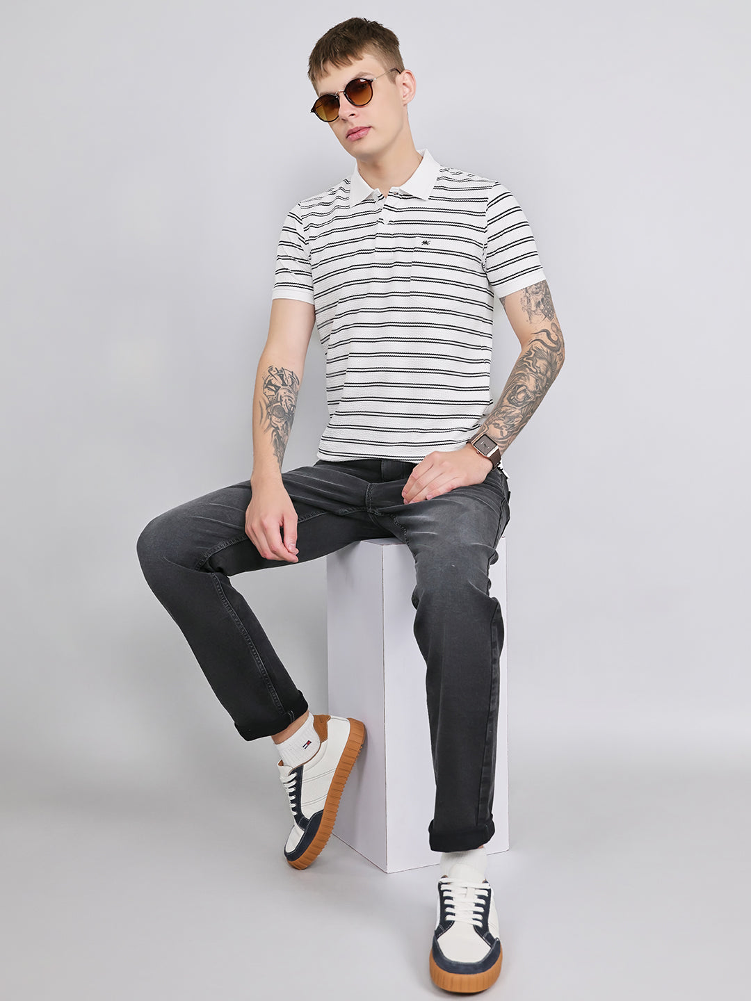 Men Grey Stripe Collar Half Sleeve T-Shirt