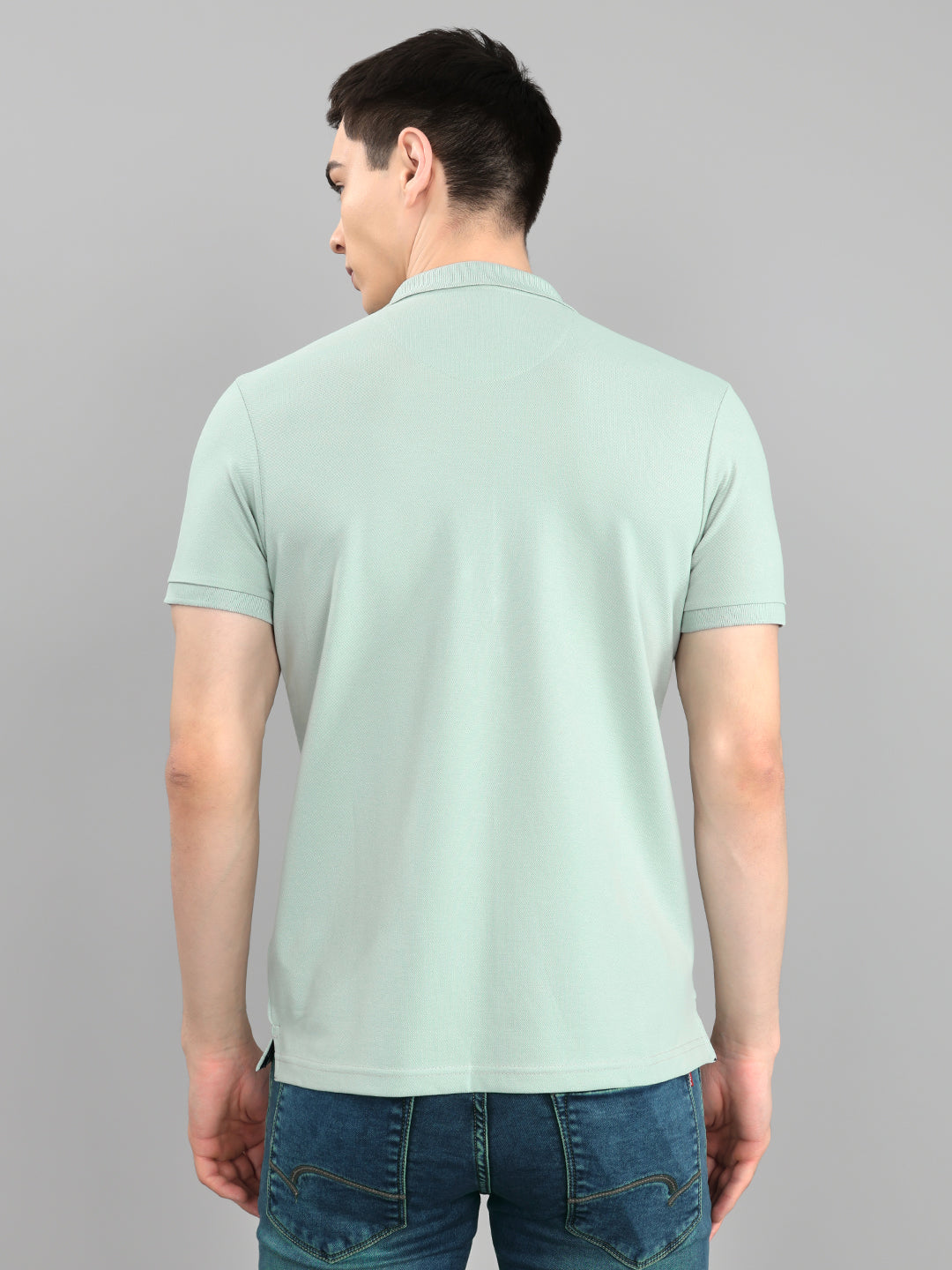 Men Sea Green Solid Collar Half Sleeve T-Shirt