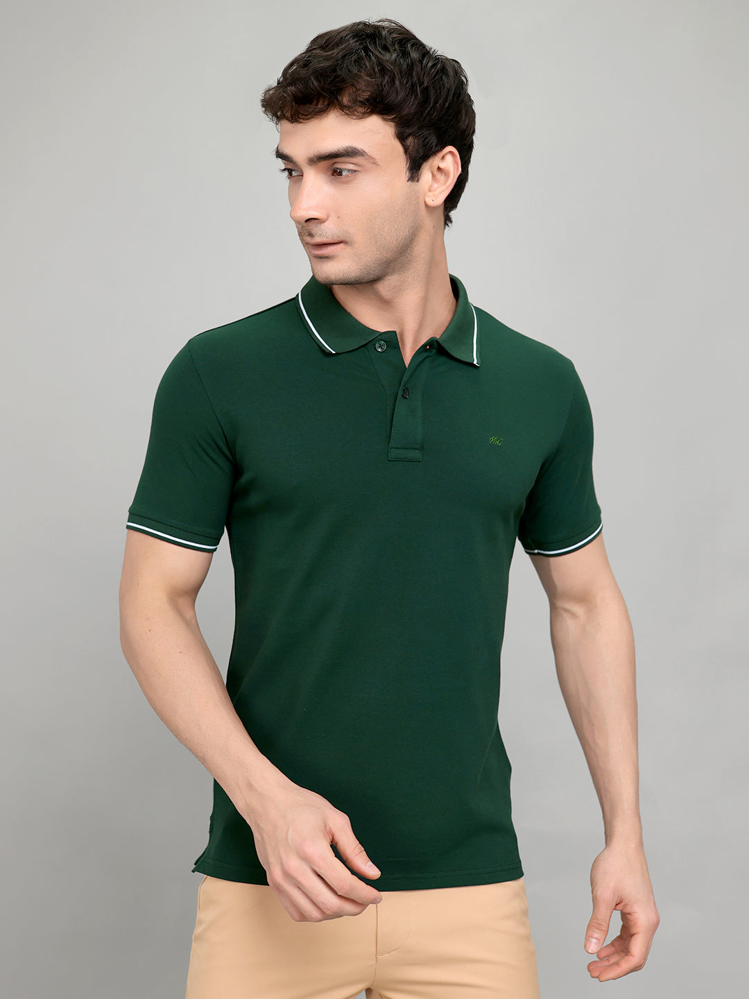 Men Green Solid Collar Half Sleeve T-Shirt