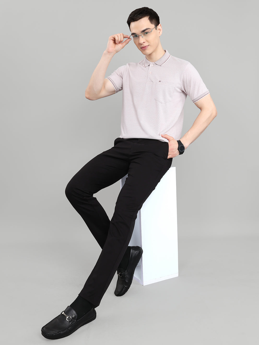 Men Maroon Solid Collar Half Sleeve T-Shirt