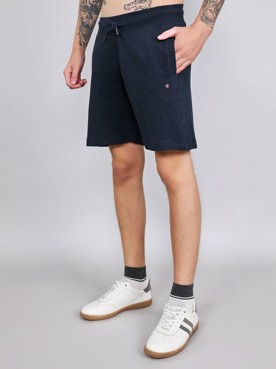 Men Navy Blue Plain Regular Fit Bermuda