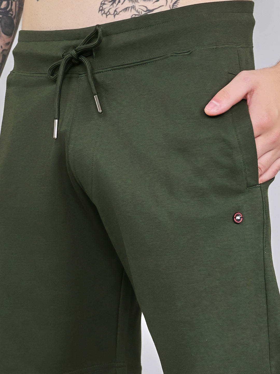 Men Olive Plain Regular Fit Bermuda