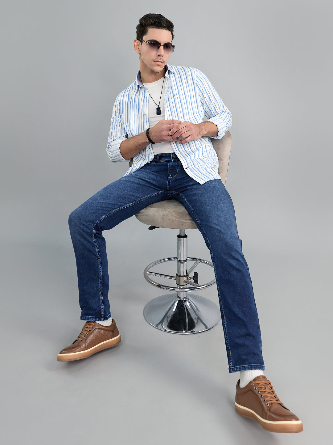 Men Blue Check Collar Full Sleeve Shirt