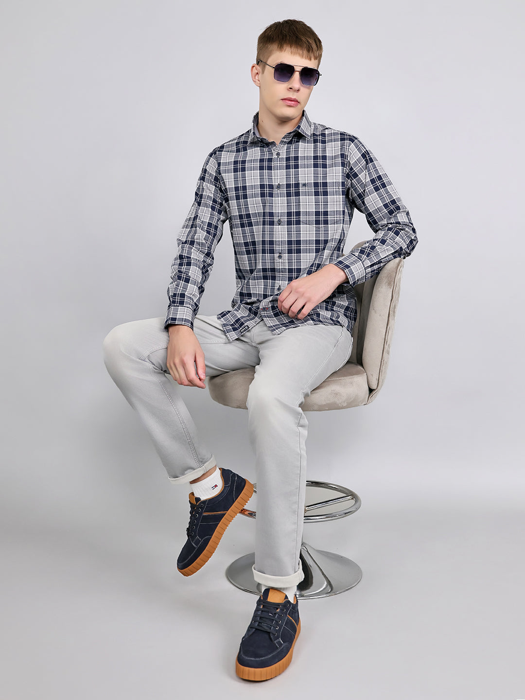 Men Navy Blue Check Collar Full Sleeve Shirt