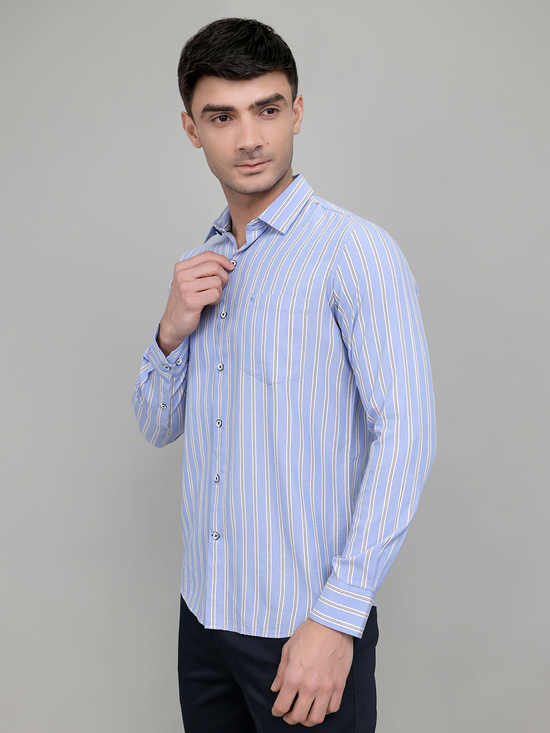Men Blue Stripe Collar Full Sleeve Shirt