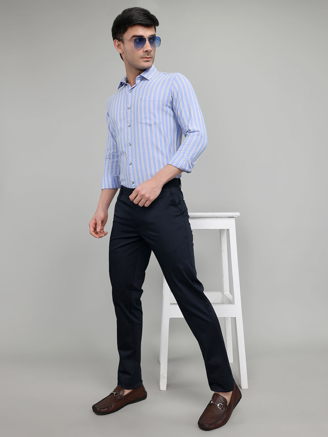 Men Blue Stripe Collar Full Sleeve Shirt