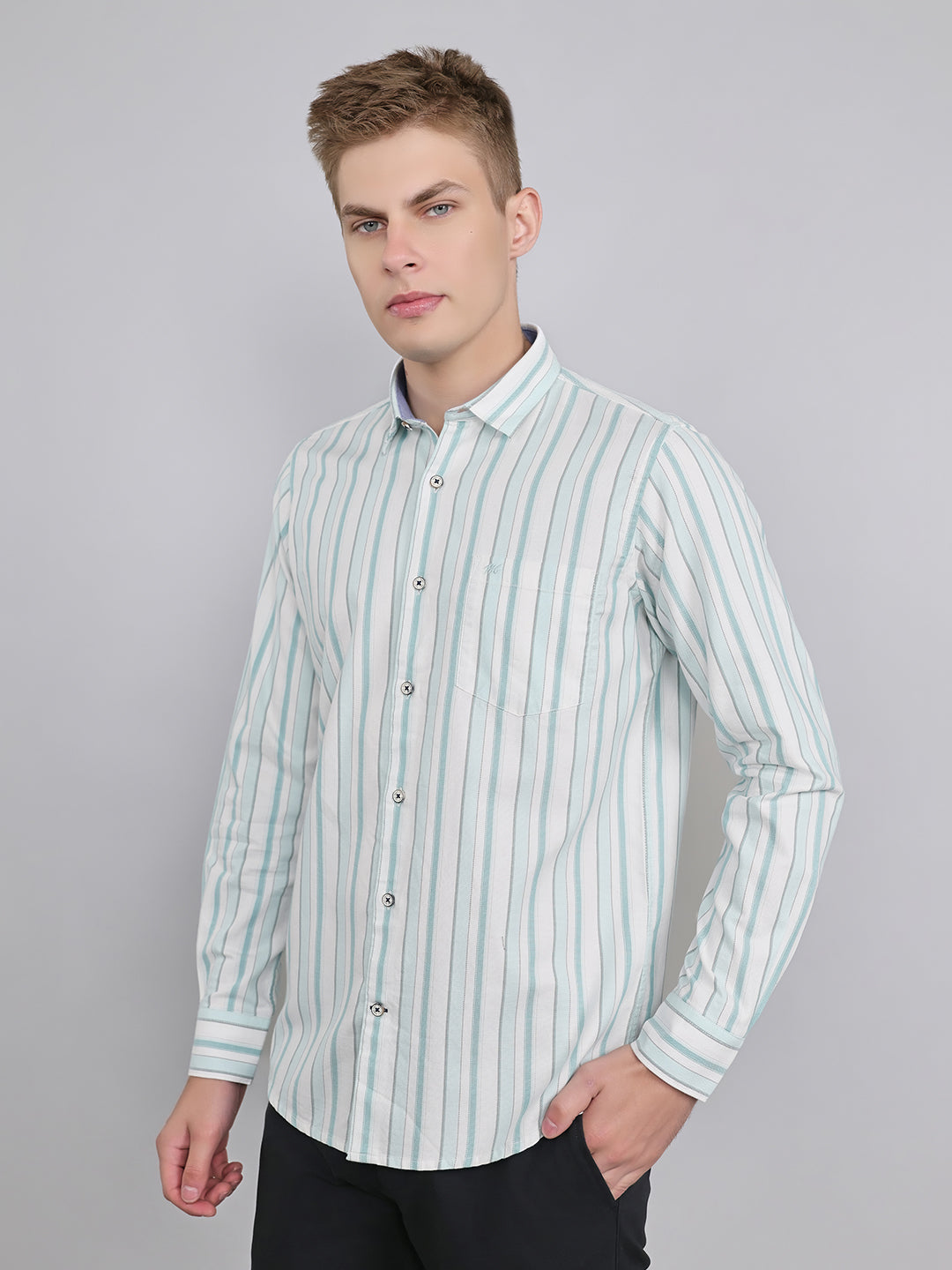 Men White Stripe Collar Full Sleeve Shirt