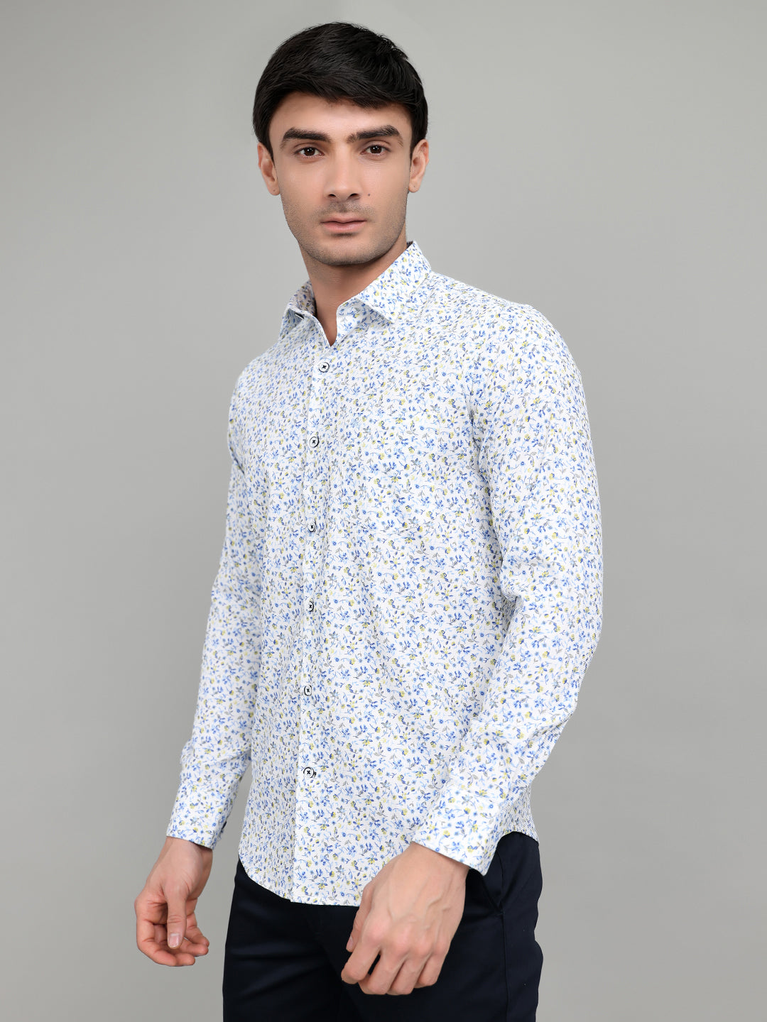 Men White Printed Collar Full Sleeve Shirt