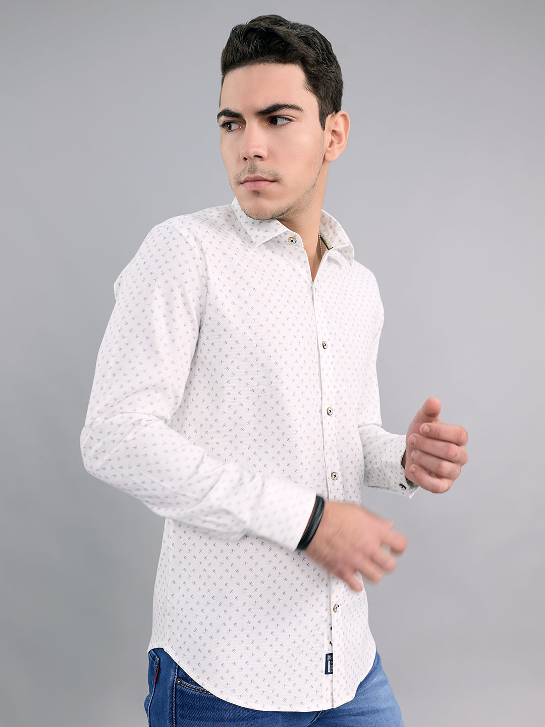 Men White Printed Collar Full Sleeve Shirt
