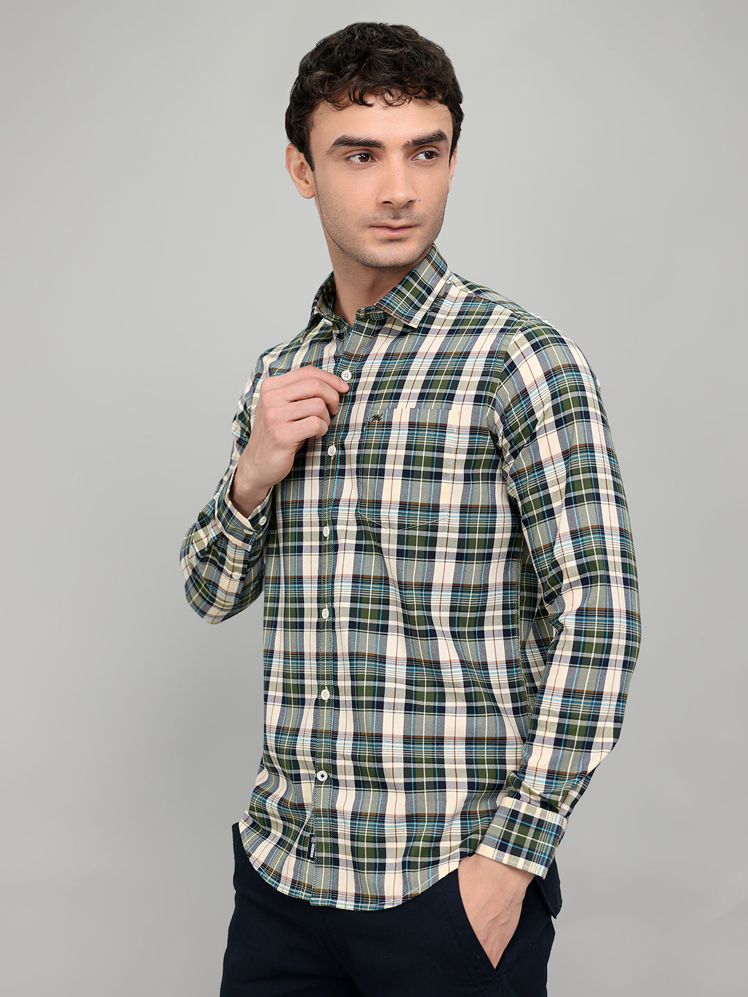 Men Green Check Collar Full Sleeve Shirt
