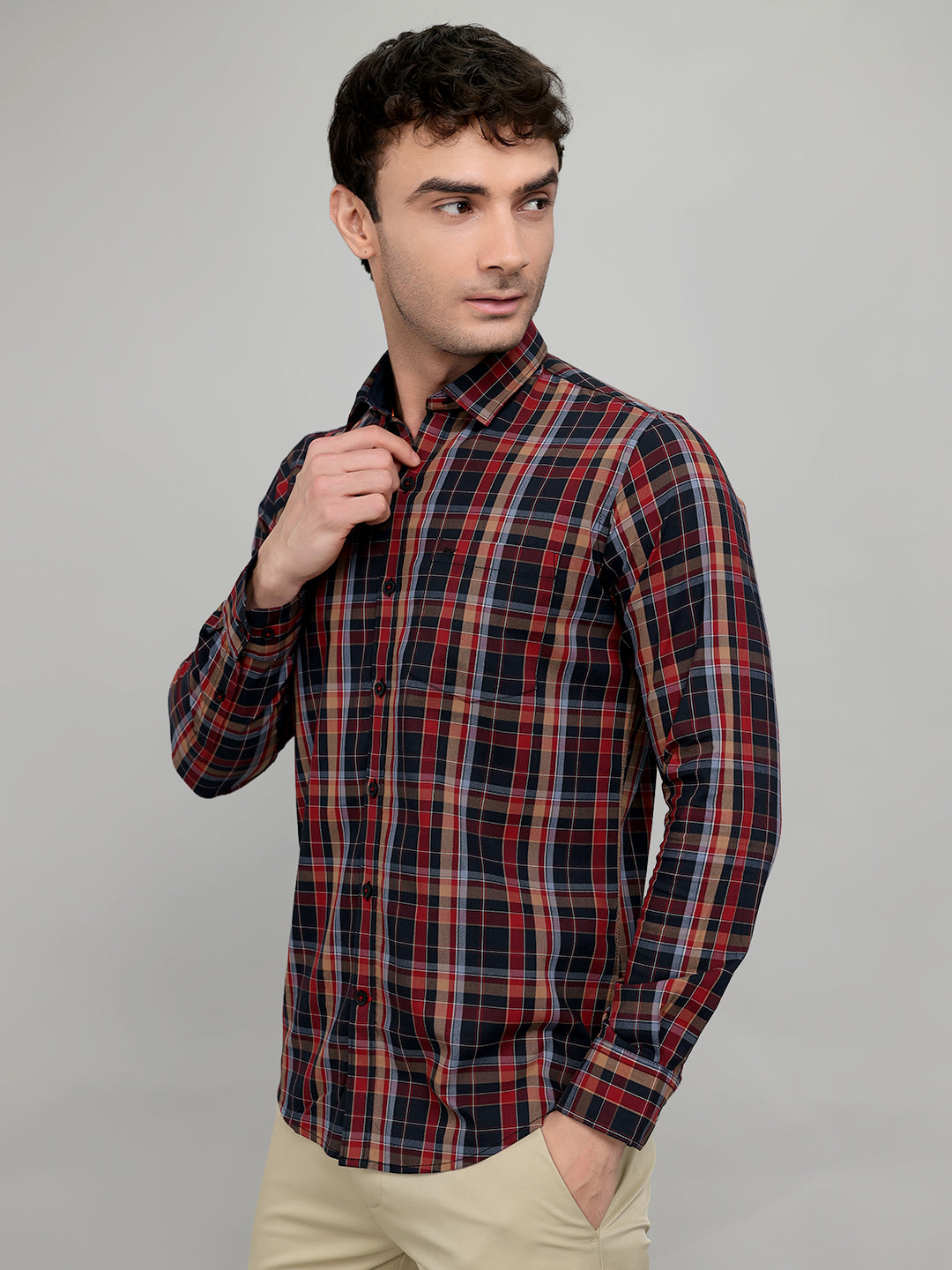 Men Maroon Check Collar Full Sleeve Shirt