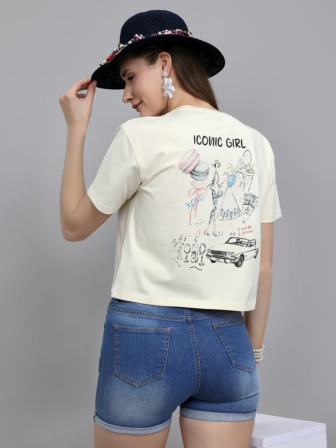 Women Cream Printed Round Neck Half Sleeve Top