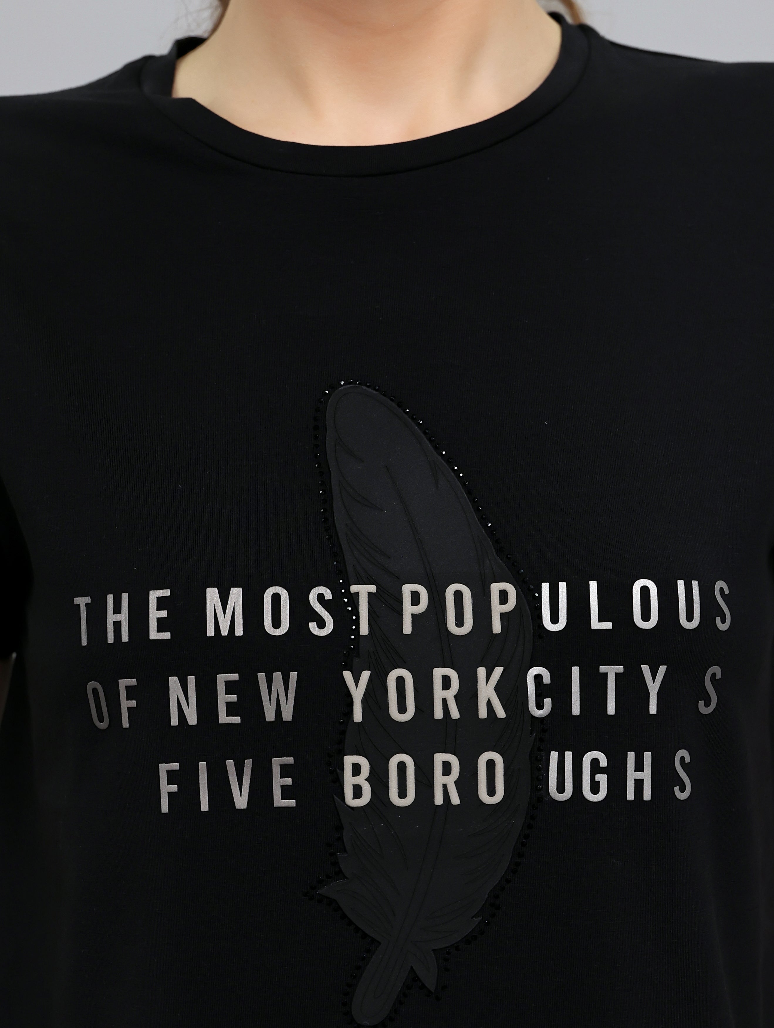 Women Black Typographic Round Neck Half Sleeve Top