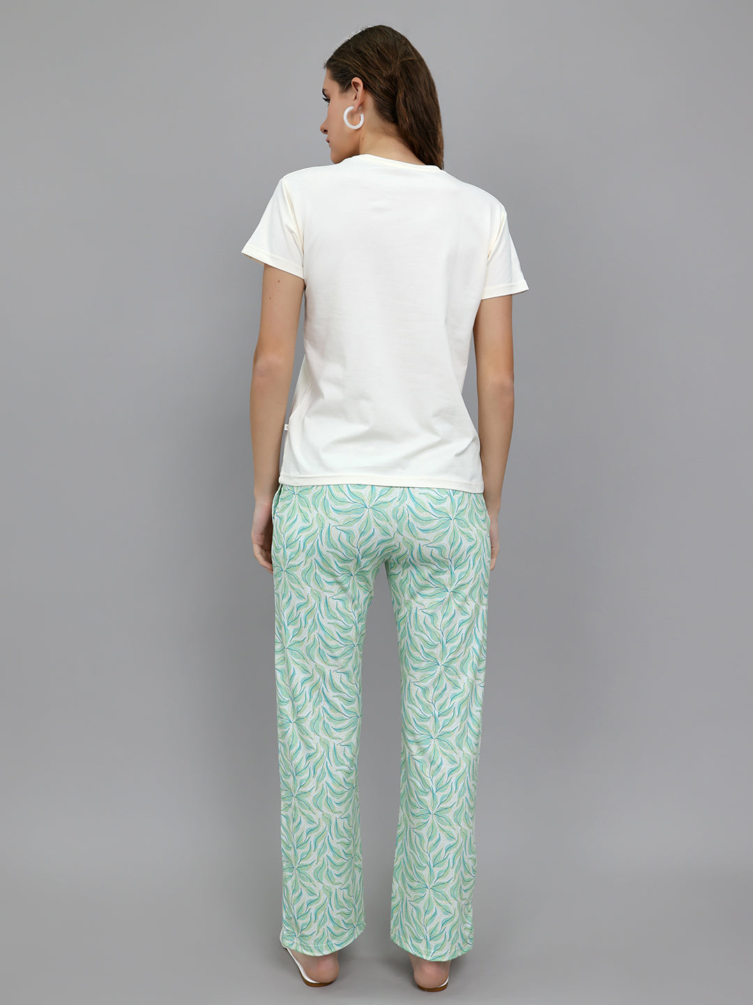 Women Off White Printed Round Neck Half Sleeve Lower Set
