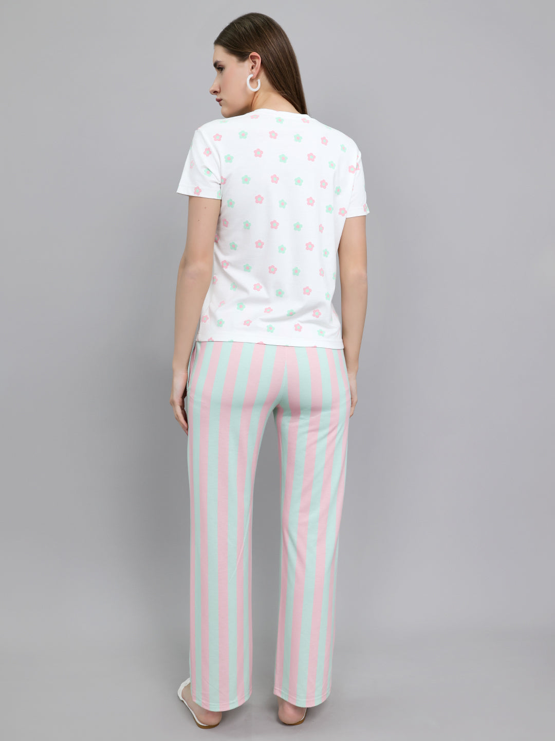 Women Off White Printed Round Neck Half Sleeve Lower Set