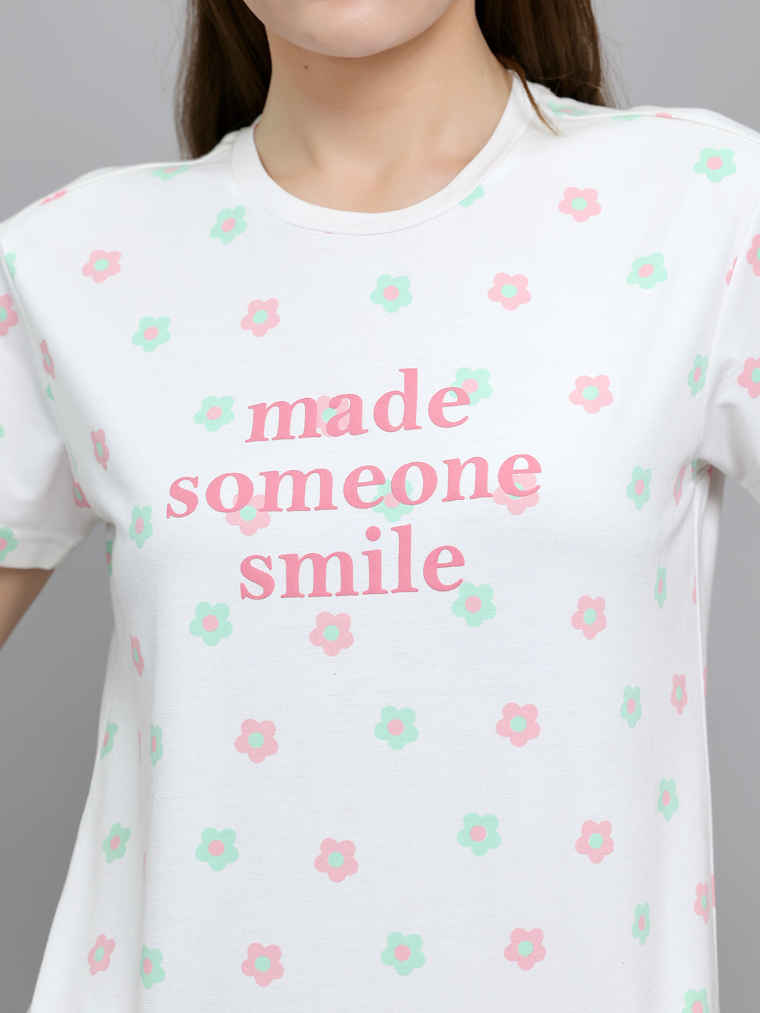 Women Off White Printed Round Neck Half Sleeve Lower Set