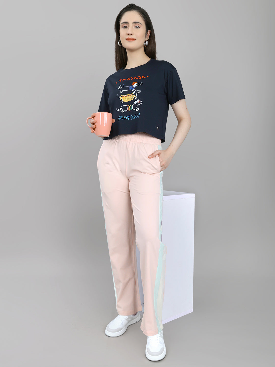 Women Peach Solid Regular Fit Lower