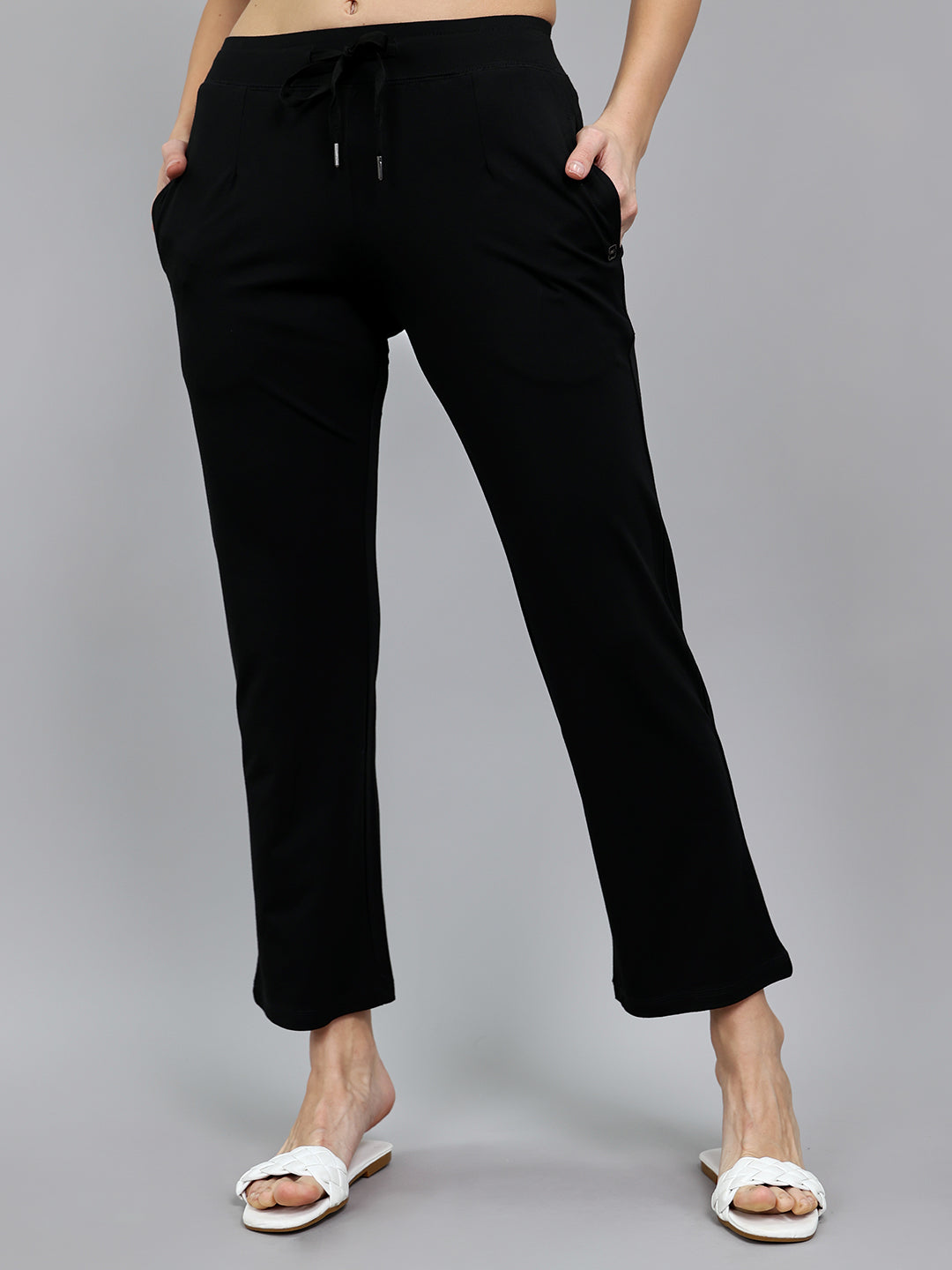 Women Black Solid Regular Fit Lower