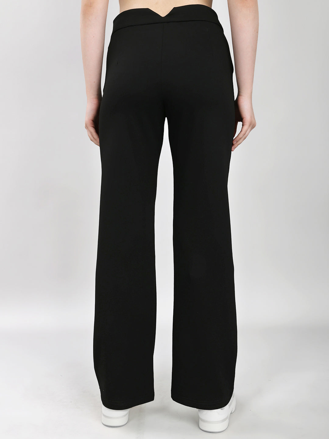Women Black Solid Regular Fit Lower