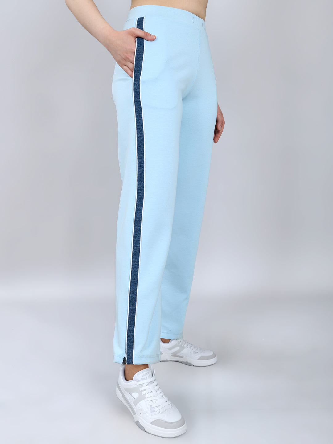 Women Sky Blue Solid Regular Fit Lower