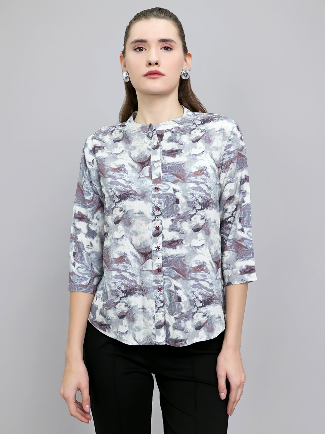 Women Grey Printed Henley Neck 3/4th Sleeve Top