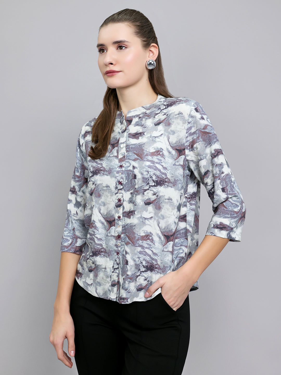 Women Grey Printed Henley Neck 3/4th Sleeve Top