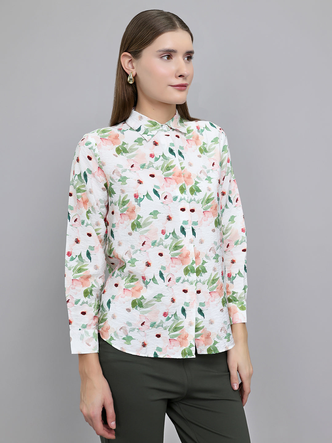 Women Off White Floral Print Collar Full Sleeve Top