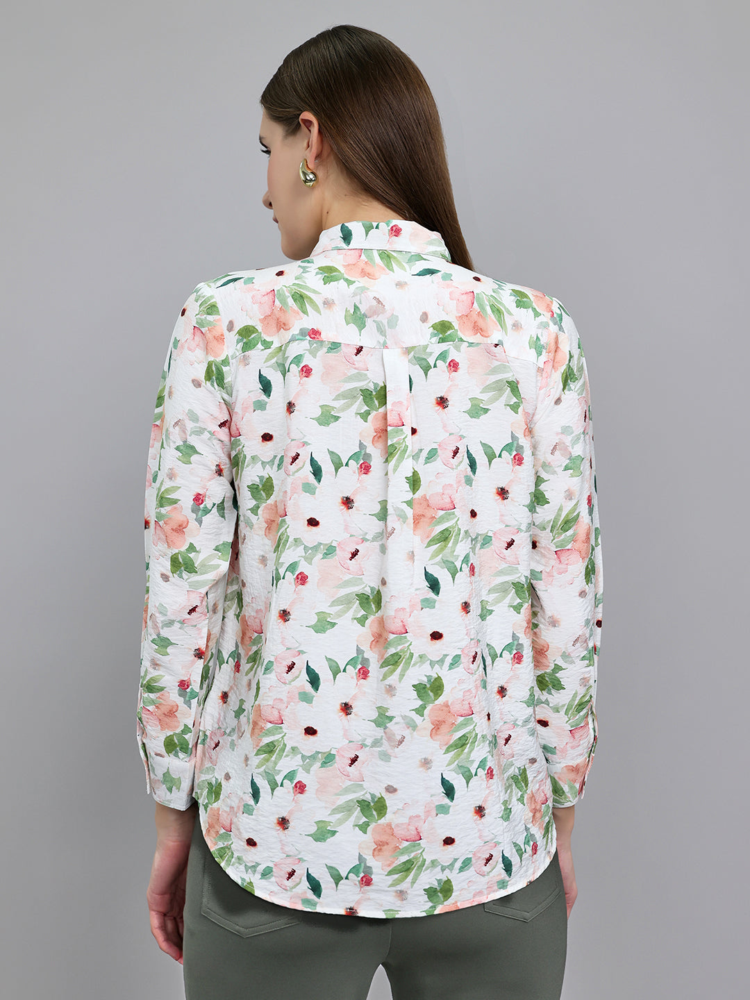 Women Off White Floral Print Collar Full Sleeve Top